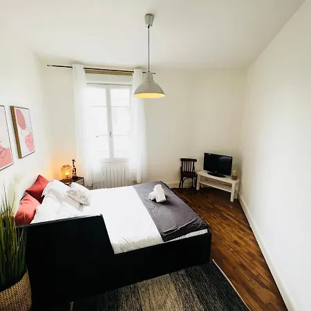 23 Henri Rolland 1 - - Charpennes *